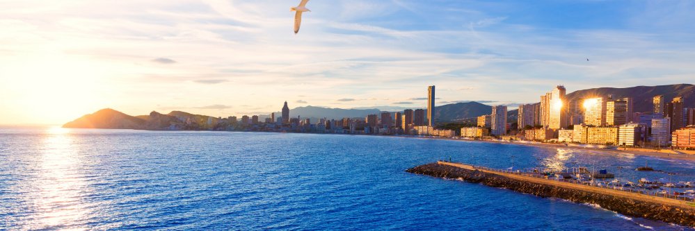 Desconecta en Benidorm con Pensión Completa